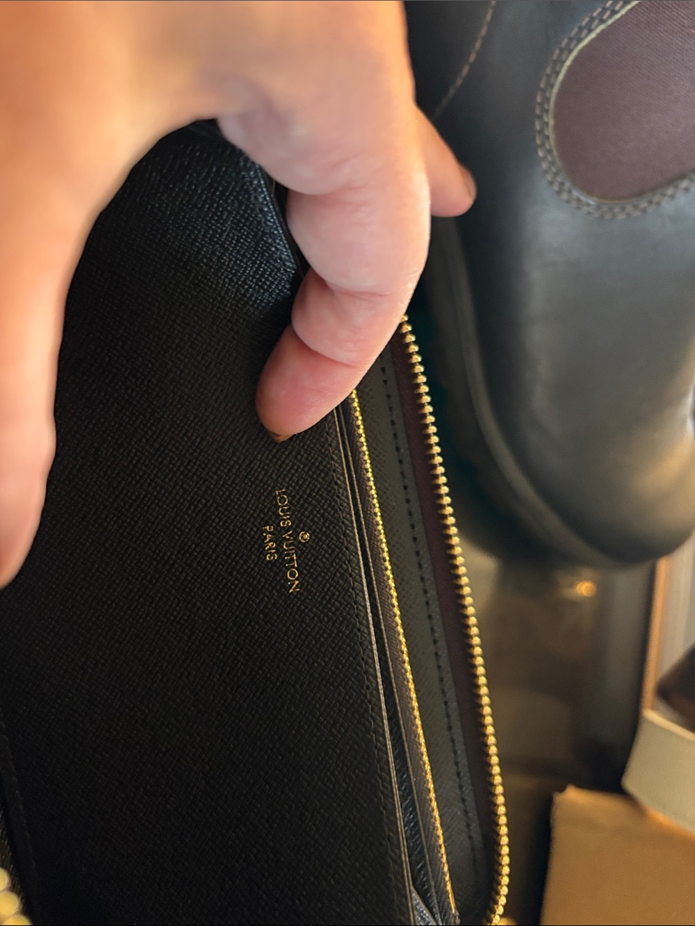 Louis Vuitton Reverse Monogram Zippy Wallet - Picture 9 of 10